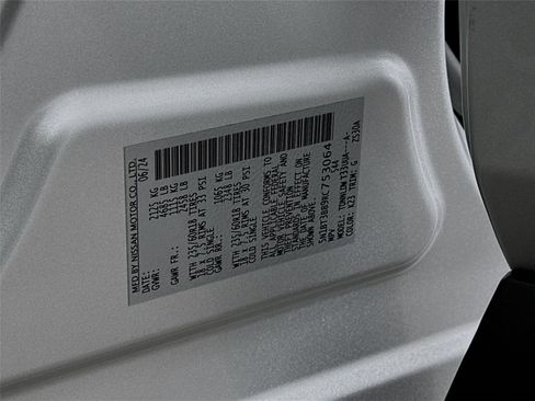 Used 2024 Nissan Rogue SV image 28