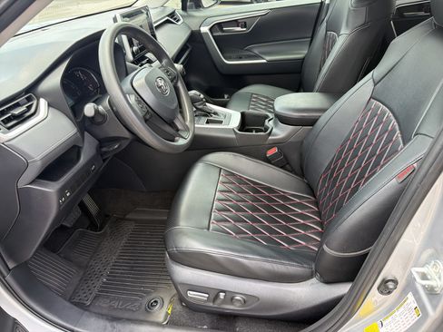 Certified 2024 Toyota RAV4 XLE w/ Convenience Package FWD image 19