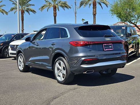 Used 2025 Audi Q5 Premium Plus w/ Premium Plus AWD/4WD image 9