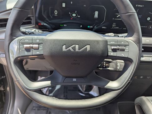 Used 2026 Kia EV9 Light RWD image 34