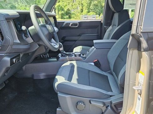 New 2025 Ford Bronco 4-Door w/ Sasquatch Package AWD/4WD image 6