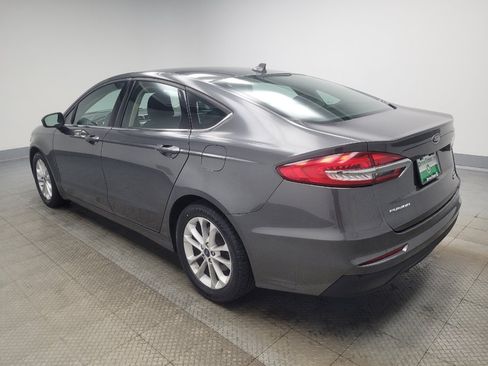 Used 2019 Ford Fusion SE FWD image 5