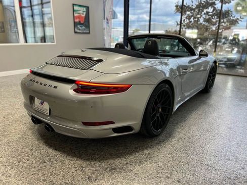 Used 2019 Porsche 911 Carrera GTS image 11