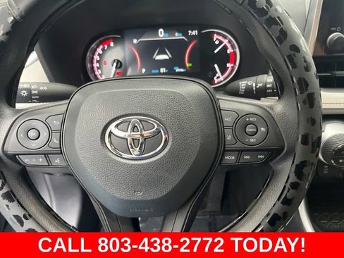 Used 2024 Toyota RAV4 XLE FWD image 19