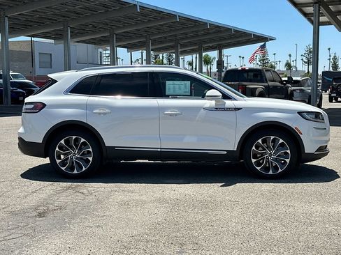 Certified 2021 Lincoln Nautilus Reserve w/ Class II Trailer Tow Package AWD/4WD image 2