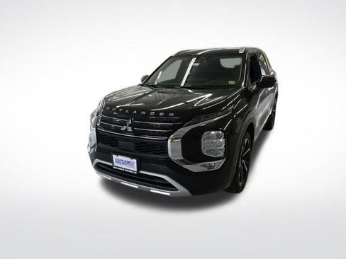 New 2024 Mitsubishi Outlander SEL image 3