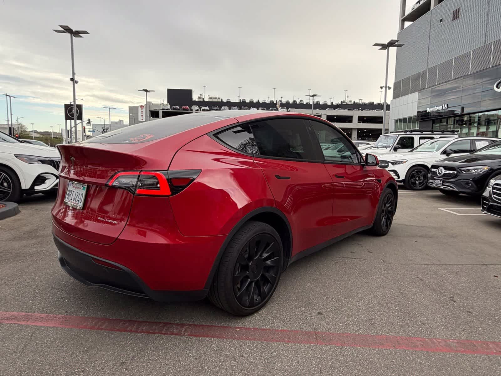 Used 2020 Tesla Model Y Performance AWD/4WD image 4