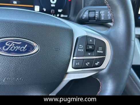 Used 2025 Ford Explorer Active w/ Active Comfort Package image 25