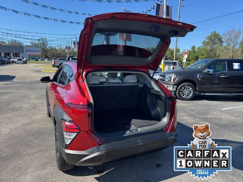 Used 2024 Hyundai Kona SEL FWD image 26