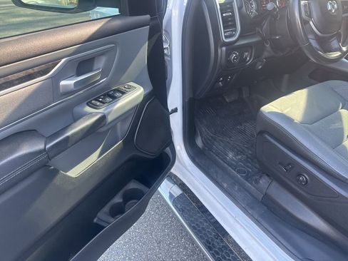 Used 2021 RAM 1500 Big Horn image 11