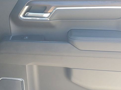 Used 2023 GMC Sierra 1500 SLT w/ X31 Off-Road Package image 44