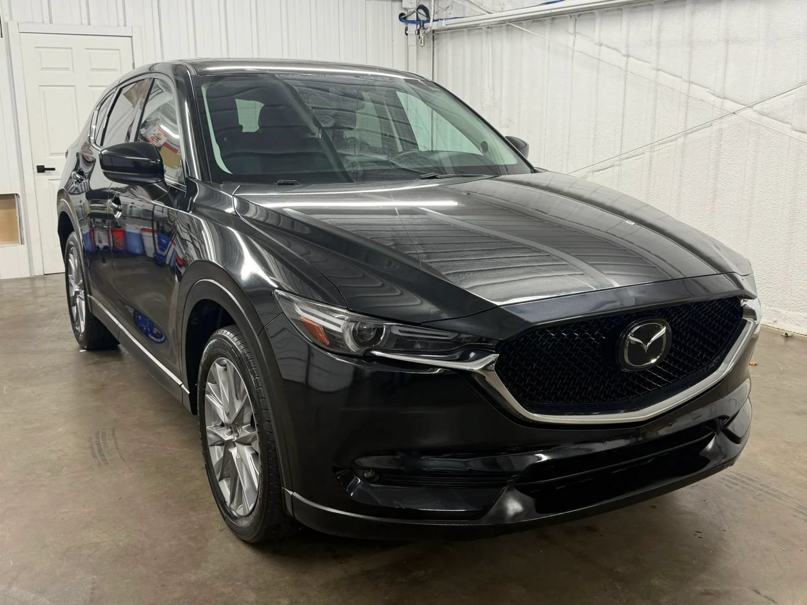 Used 2020 MAZDA CX-5 Grand Touring AWD/4WD image 2