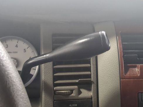 Used 2004 Dodge Durango SLT image 14