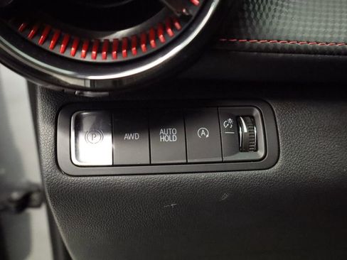 Used 2025 Chevrolet Equinox RS w/ Convenience Package III AWD/4WD image 34