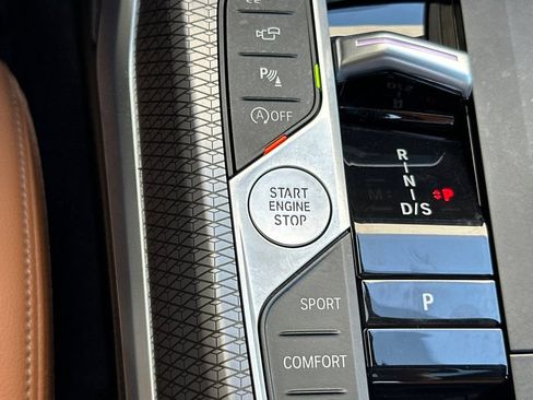Used 2025 BMW M340i RWD image 25