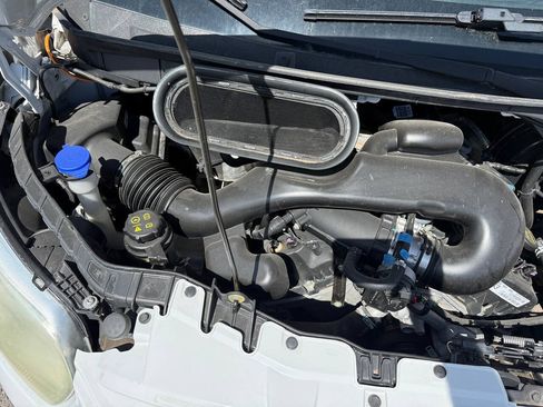 Used 2016 Ford Transit 350 XLT RWD image 10