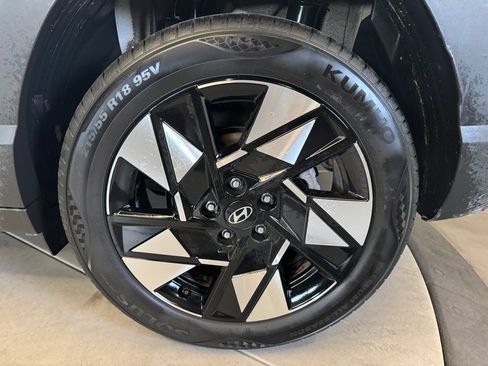 Used 2024 Hyundai Kona SEL w/ Convenience Package FWD image 25