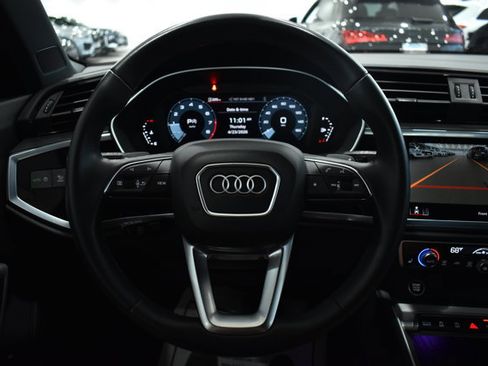 Used 2024 Audi Q3 2.0T Premium Plus w/ Premium Plus Package AWD/4WD image 22