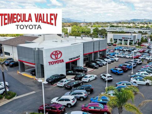 Certified 2025 Toyota Highlander XLE image 34