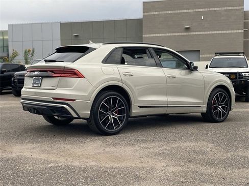 Used 2021 Audi Q8 Premium Plus w/ Premium Plus Package image 7