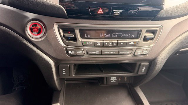 Used 2017 Honda Pilot EX-L image 12