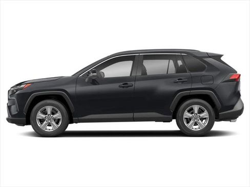 Certified 2023 Toyota RAV4 XLE w/ Convenience Package AWD/4WD image 2