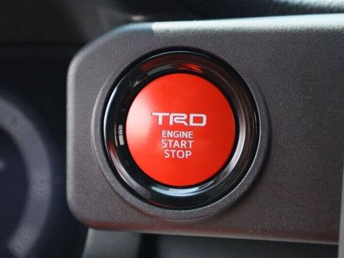 Used 2024 Toyota Tacoma TRD Off-Road AWD/4WD image 21
