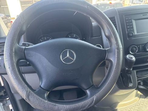 Used 2014 Mercedes-Benz Sprinter 3500 image 6