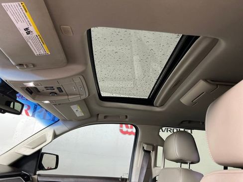 Used 2020 Chevrolet Tahoe Premier RWD image 21
