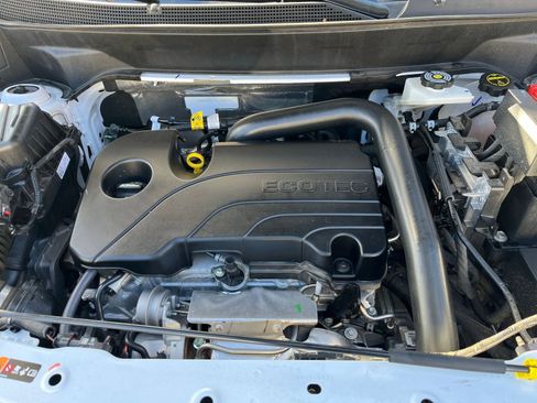 Used 2025 Chevrolet Equinox LT image 25