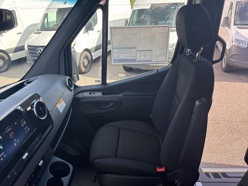New 2026 Mercedes-Benz Sprinter 2500 image 46