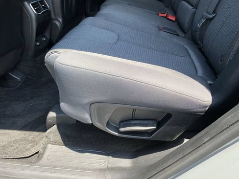 Certified 2023 Hyundai Santa Fe SEL AWD/4WD image 30