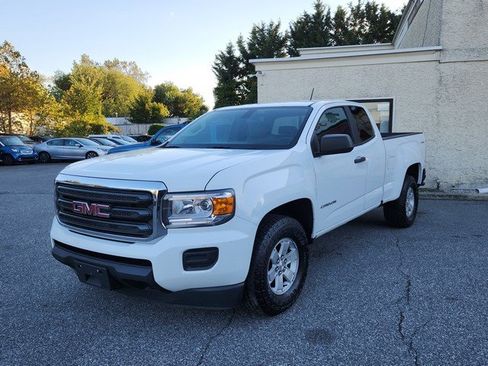 Used 2019 GMC Canyon 4x4 Extended Cab w/ Convenience Package image 3