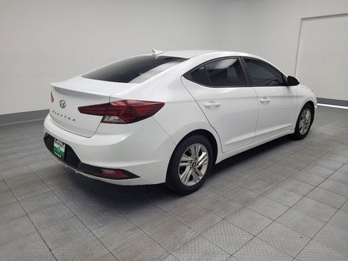 Used 2019 Hyundai Elantra SEL FWD image 9