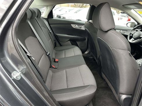 Used 2024 Kia Forte LXS image 12