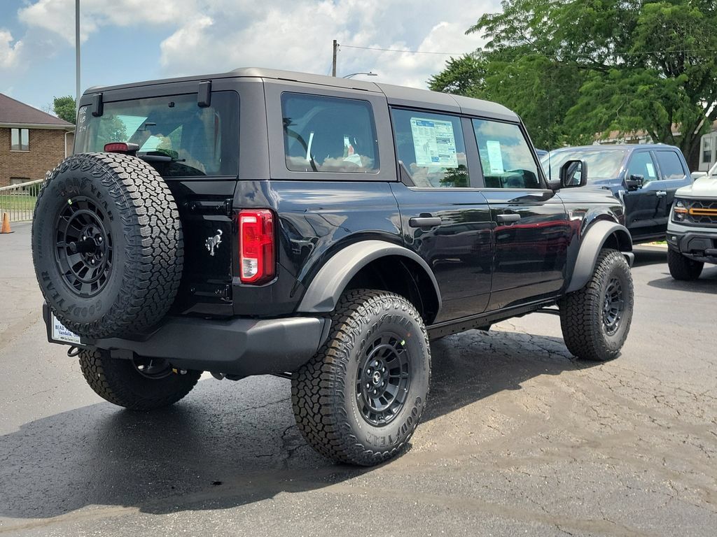 New 2026 Ford Bronco 4-Door w/ Sasquatch Package AWD/4WD image 4