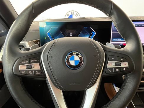 Certified 2026 BMW X5 xDrive50e w/ Executive Package image 18