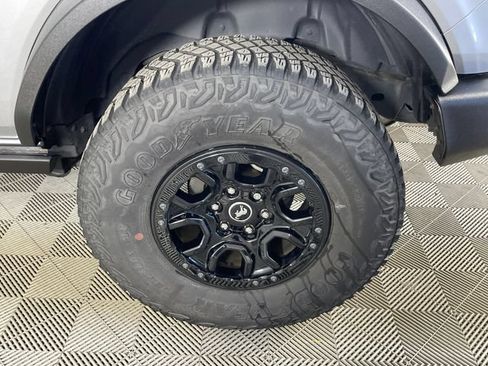 Used 2022 Ford Bronco Wildtrak AWD/4WD image 18