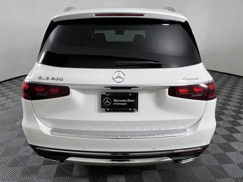 New 2026 Mercedes-Benz GLS 450 4MATIC image 11