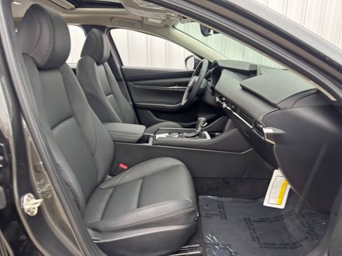 Used 2025 MAZDA MAZDA3 s image 15