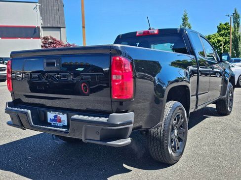 Used 2022 Chevrolet Colorado LT w/ Fleet Safety Package RWD image 3
