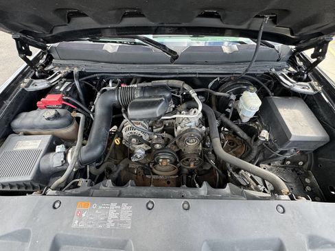 Used 2012 Chevrolet Silverado 1500 W/T image 35