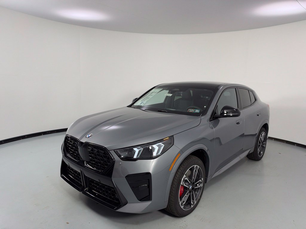 New 2027 BMW X2 xDrive28i w/ Technology Package AWD/4WD image 3
