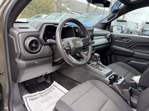 Certified 2023 Chevrolet Colorado W/T image 11