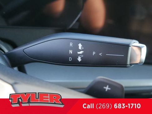 New 2026 Chevrolet Traverse LT w/ Midnight/Sport Edition AWD/4WD image 25