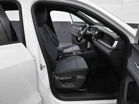 New 2026 Volkswagen Tiguan SE R-Line image 14