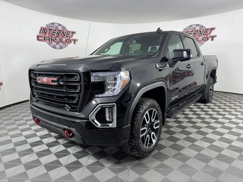 Used 2021 GMC Sierra 1500 AT4 w/ AT4 Value Package image 3