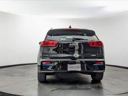 Used 2022 Kia Niro EX FWD image 7