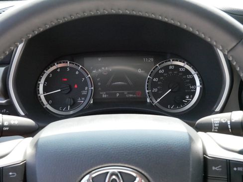 Certified 2026 Toyota Highlander XLE AWD/4WD image 21