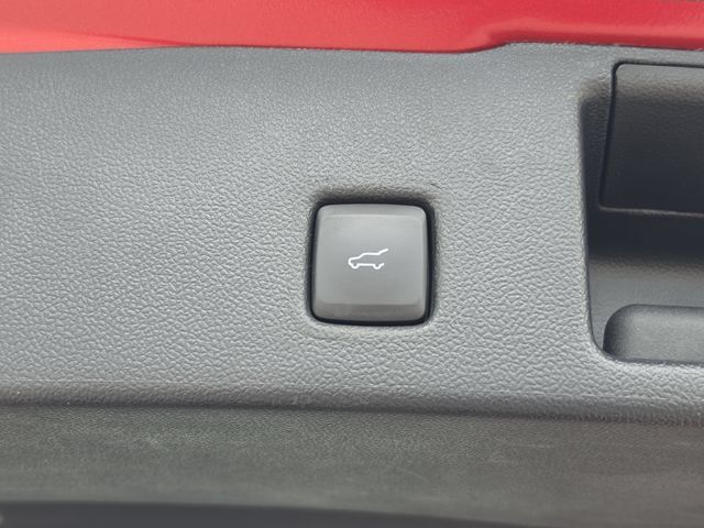 Used 2022 Ford Escape Titanium w/ Titanium Elite Package FWD image 9
